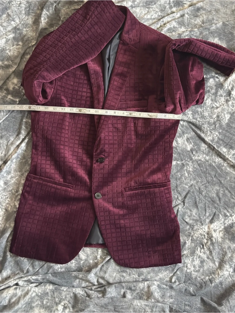 Vintage Y2K Alfani Burgundy Textured Velvet Blazer Sport Coat Hollywood Costume